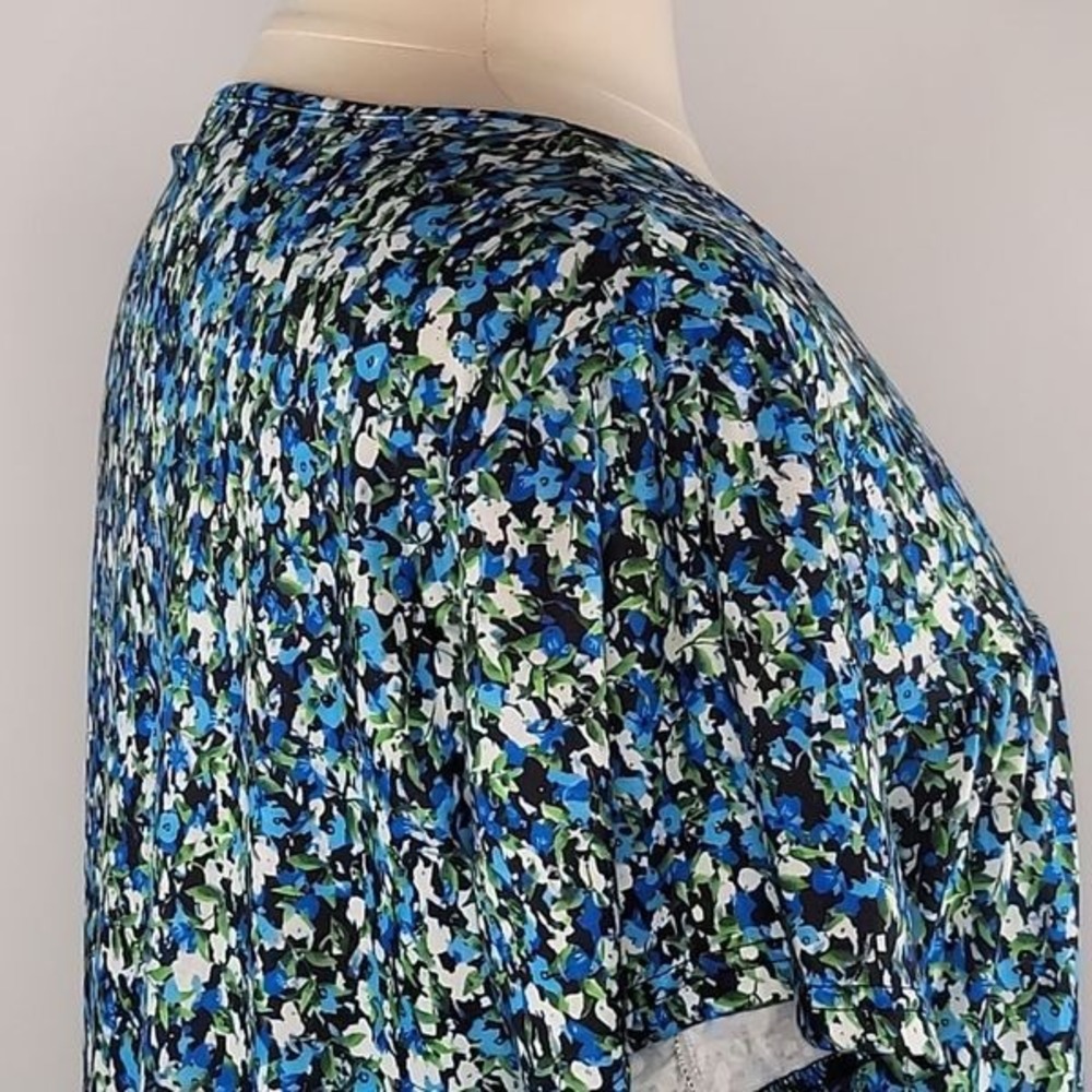 Wesso Blue Floral Short Sleeved Blouse - Picture 6 of 12